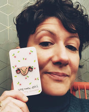 Carica l'immagine nel visualizzatore di Gallery, Pins Femministe