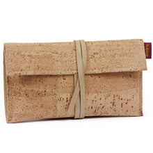 Carica l'immagine nel visualizzatore di Gallery, Porta tabacco in sughero deluxe - Natural