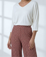 Carica l'immagine nel visualizzatore di Gallery, Surkana - Pantalone fluido Medaglioni Floreali Rosso