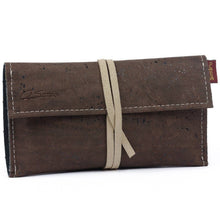Carica l'immagine nel visualizzatore di Gallery, Porta tabacco in sughero deluxe - Marrone