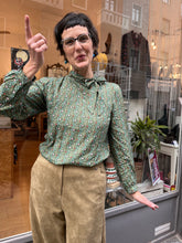 Carica l'immagine nel visualizzatore di Gallery, Circus - Camicetta fiocco Fiori d'autunno