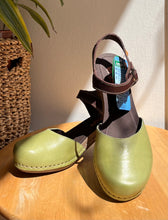 Carica l'immagine nel visualizzatore di Gallery, Jungla - Zoccoletto Kiwi - 36 e 40