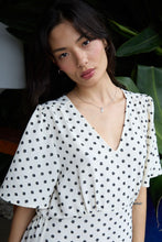Carica l'immagine nel visualizzatore di Gallery, Ichi- Abito Pois Bianco
