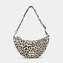Carica l'immagine nel visualizzatore di Gallery, Hindbag - Borsa mezzaluna canvas - vari colori