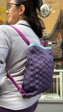 Carica l'immagine nel visualizzatore di Gallery, Surkana - Borsa Zaino viola
