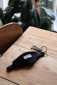 Hindbag - Portachiavi Banana Blu elettrico