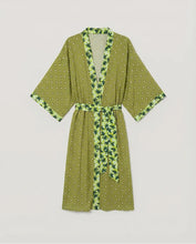 Carica l'immagine nel visualizzatore di Gallery, Surkana - Kimono floreale Verde
