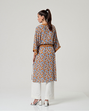 Carica l'immagine nel visualizzatore di Gallery, Surkana - Kimono floreale Caramello
