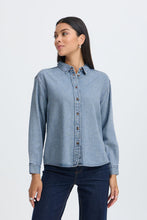 Carica l'immagine nel visualizzatore di Gallery, BYoung - Camicia Jeans
