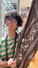 Carica l'immagine nel visualizzatore di Gallery, Ichi - Foulard Caffè 100% lana
