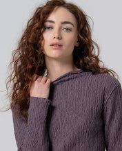 Carica l&#39;immagine nel visualizzatore di Gallery, Surkana - Maglia lupetto tessuto increspato Malva

