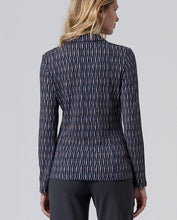 Carica l&#39;immagine nel visualizzatore di Gallery, Surkana - Camicetta fantasia Inverno
