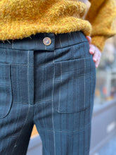 Carica l&#39;immagine nel visualizzatore di Gallery, Ichi - Pantalone Scozzese Nero
