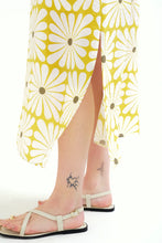 Carica l'immagine nel visualizzatore di Gallery, Compania Fantastica - Abito Flower Lime
