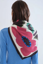 Carica l'immagine nel visualizzatore di Gallery, Compania Fantastica - Foulard Fiori

