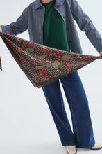 Carica l'immagine nel visualizzatore di Gallery, Compania Fantastica - Foulard Bosco
