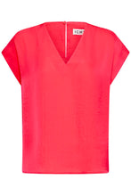 Carica l'immagine nel visualizzatore di Gallery, Ichi - Blusa Fucsia

