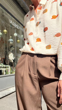 Carica l'immagine nel visualizzatore di Gallery, Compania Fantastica - Camicia Lumache
