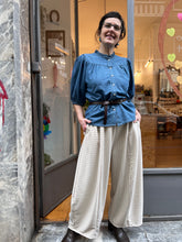 Carica l'immagine nel visualizzatore di Gallery, Ichi - Camicetta jeans volant
