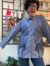 Carica l'immagine nel visualizzatore di Gallery, BYoung - Camicia Maxi Fiori
