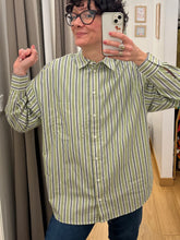Carica l'immagine nel visualizzatore di Gallery, Ichi - Camicia Over Righe Verde
