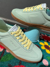 Carica l'immagine nel visualizzatore di Gallery, Yumas - Sneaker Mela
