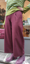 Carica l&#39;immagine nel visualizzatore di Gallery, Ichi - Pantalone Kate Bordeaux cropped
