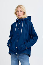 Carica l'immagine nel visualizzatore di Gallery, BYoung - Raincoat corto blu

