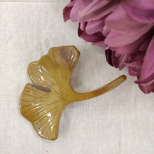 Carica l&#39;immagine nel visualizzatore di Gallery, Spilla Gingko
